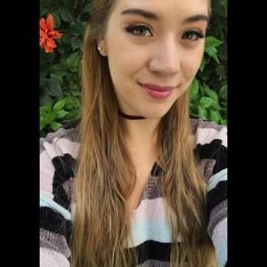 Meet your Posher, Allyssa